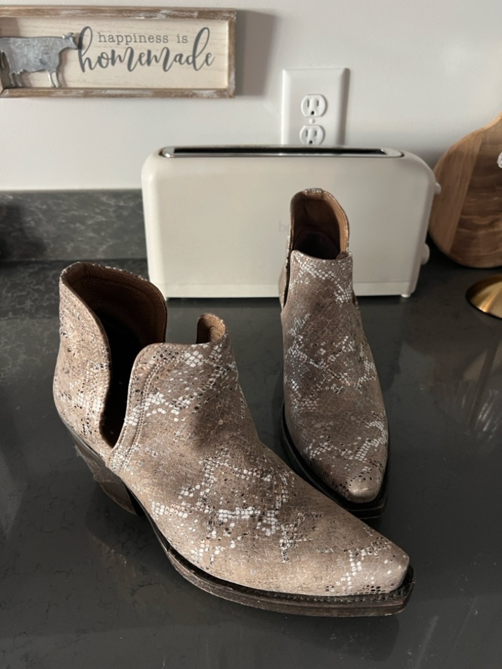 Ariat Dixon Metallic Snake-Print Ankle Booties 9B